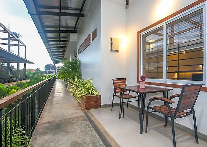 Spacious One Bedroom Apartment- Like Setting *